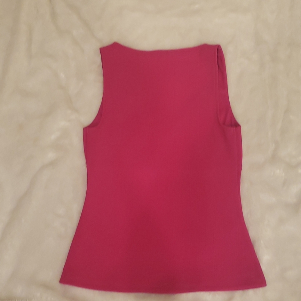 Express Top - Picture 3 of 5